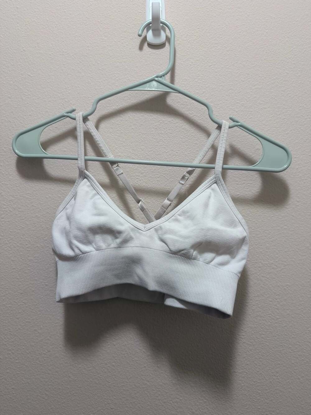 Lululemon Ebb to Street Bra Seamless Ribbed Criss-Cross